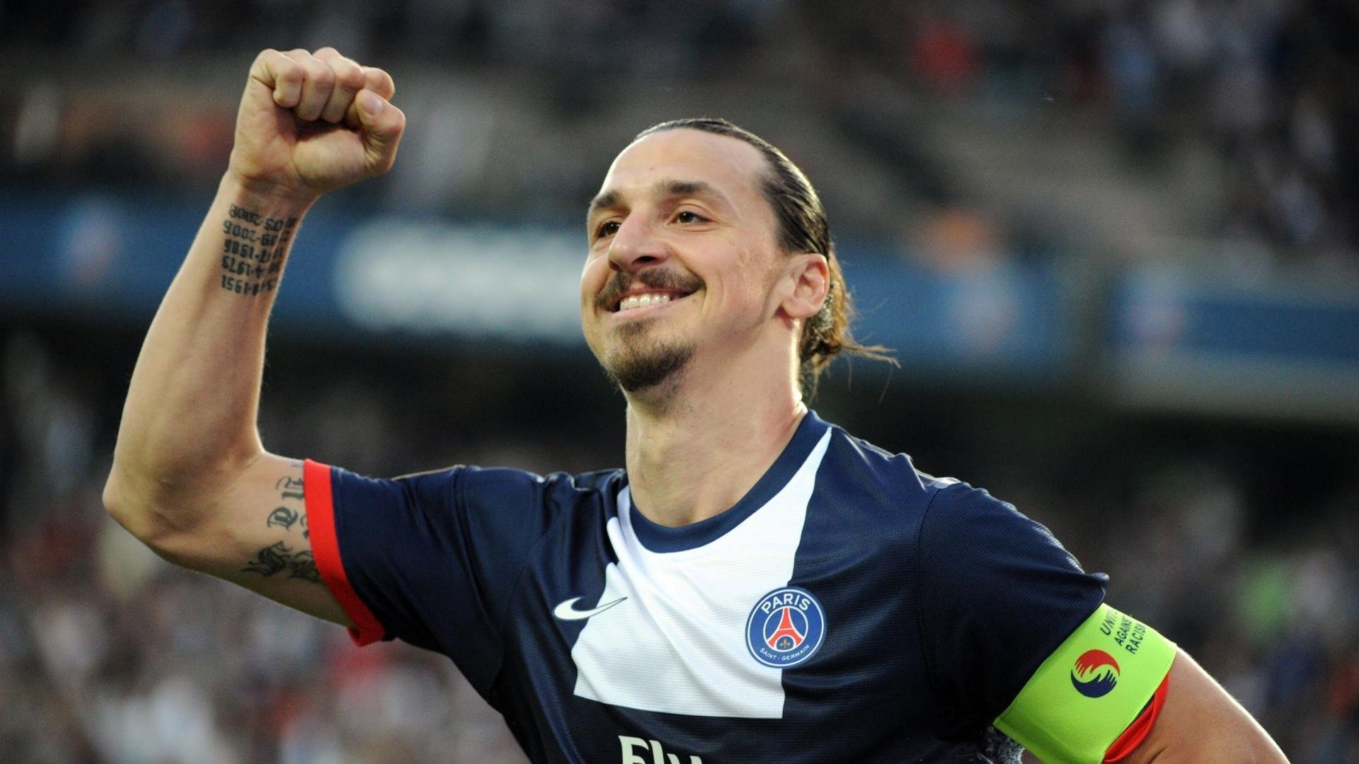 绿茵场与硬木地板的交响，当德甲争冠战遇上灰熊掀翻篮网的启示