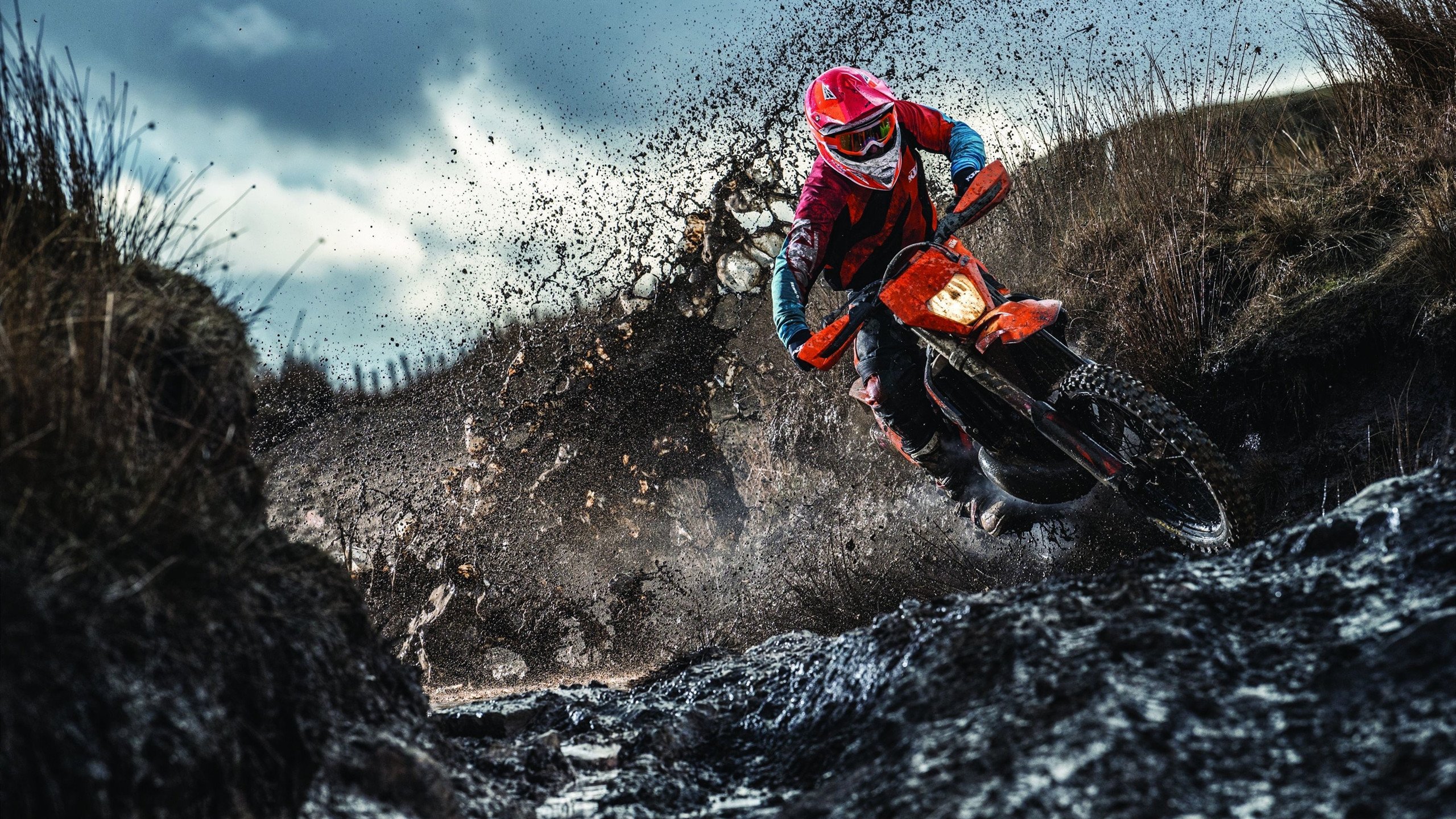 赛道与歌剧的碰撞，F1那不勒斯街道赛如何收割威尔士新星